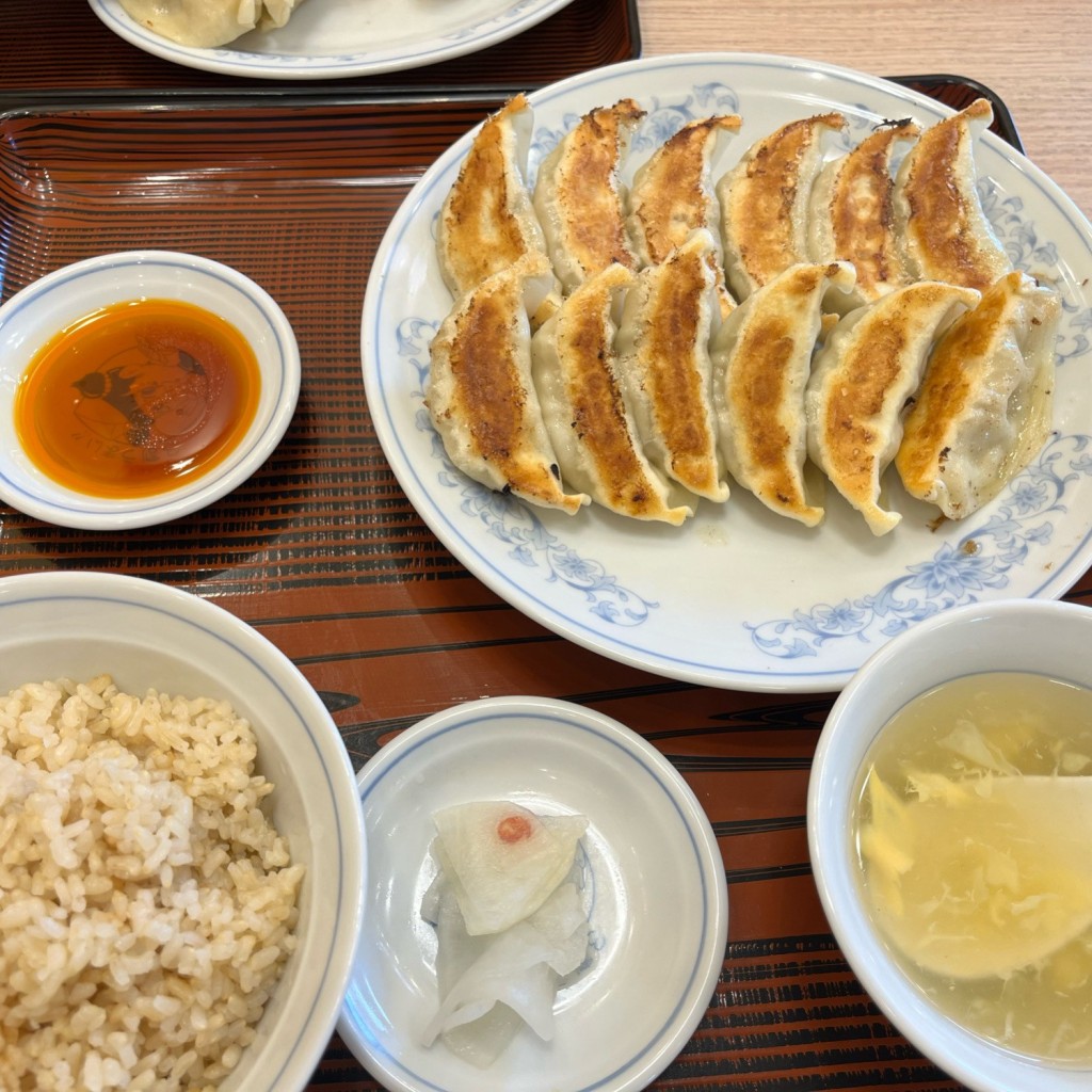 ユーザーが投稿した餃子定食の写真 - 実際訪問したユーザーが直接撮影して投稿した飯塚町餃子ぎょうざの満州 おおたモール店の写真