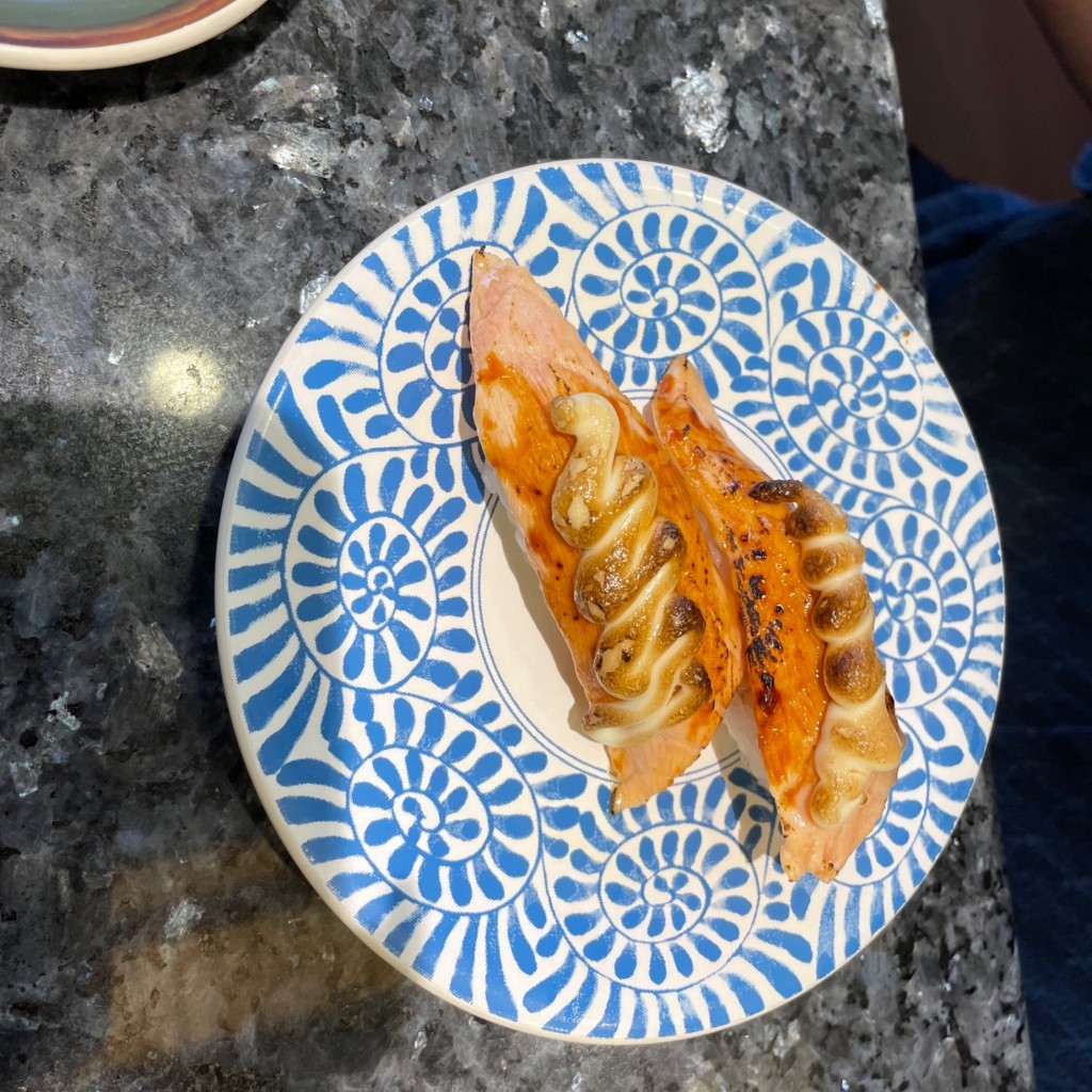 ユーザーが投稿した330円皿の写真 - 実際訪問したユーザーが直接撮影して投稿した国分広瀬寿司寿しまどか 国分広瀬店の写真