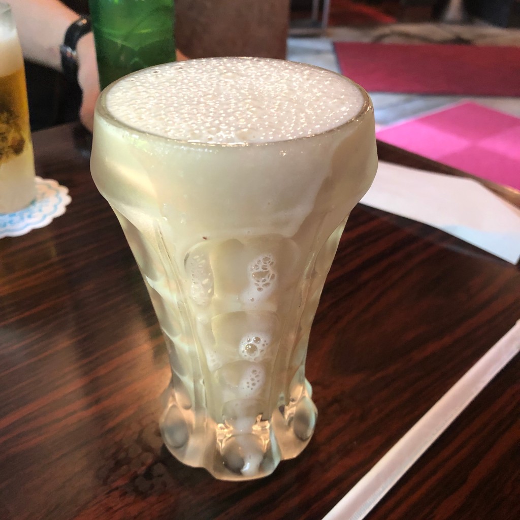 ユーザーが投稿したフレッシュバナナミルクの写真 - 実際訪問したユーザーが直接撮影して投稿した恵比寿南喫茶店喫茶 銀座の写真