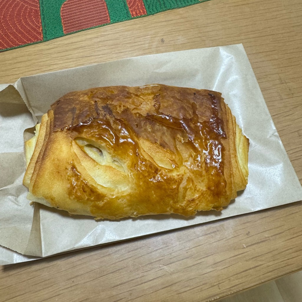 ユーザーが投稿したチョコクロワッサンの写真 - 実際訪問したユーザーが直接撮影して投稿した南庄デザート / ベーカリーいくの製パンの写真