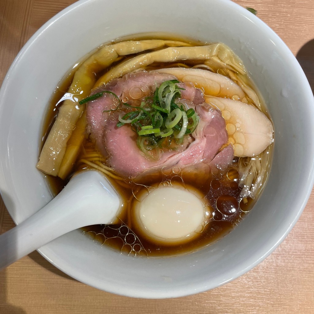 ユーザーが投稿したらぁ麺 しょうゆの写真 - 実際訪問したユーザーが直接撮影して投稿した新宿ラーメン / つけ麺らぁ麺 はやし田 新宿本店の写真