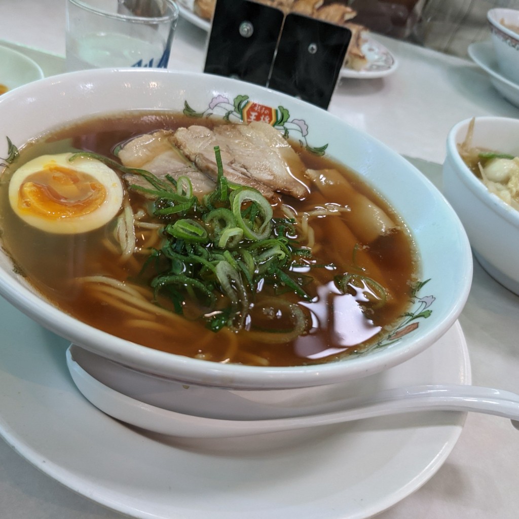 ユーザーが投稿した醤油ラーメンの写真 - 実際訪問したユーザーが直接撮影して投稿した岡宮餃子餃子の王将 沼津店の写真