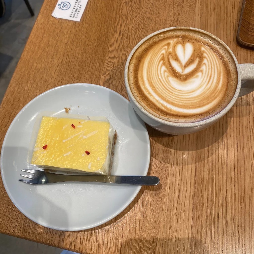 シロクロ0815さんが投稿した桜丘町カフェのお店WHITE GLASS COFFEE TOKYO/ホワイト グラス コーヒー トウキョウの写真