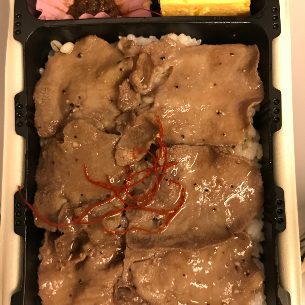 ユーザーが投稿した牛たん丼塩味の写真 - 実際訪問したユーザーが直接撮影して投稿した西中島弁当 / おにぎり旅弁当 駅弁にぎわいの写真