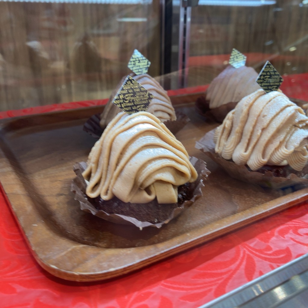 ユーザーが投稿したモンブランの写真 - 実際訪問したユーザーが直接撮影して投稿した栄町ケーキDonna Cafeの写真