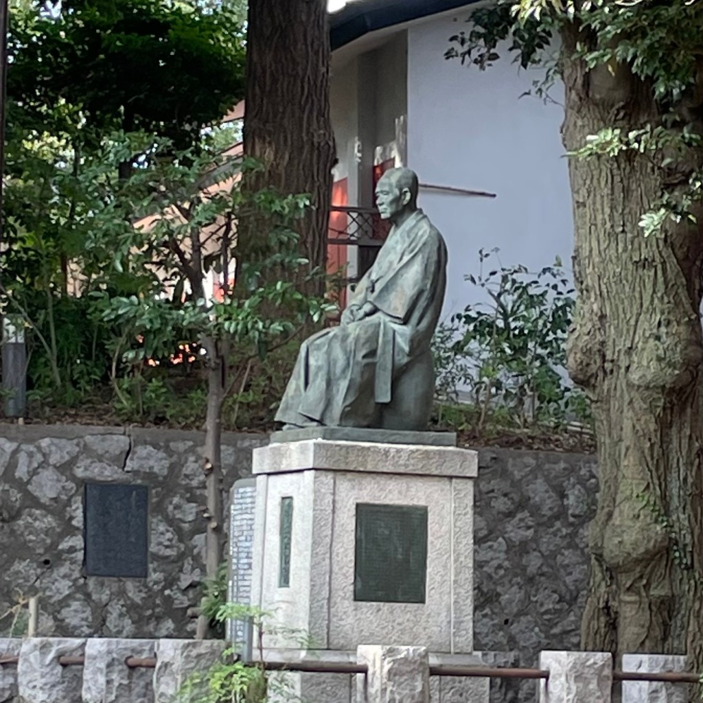 実際訪問したユーザーが直接撮影して投稿した自由が丘銅像栗山久次郎翁像の写真