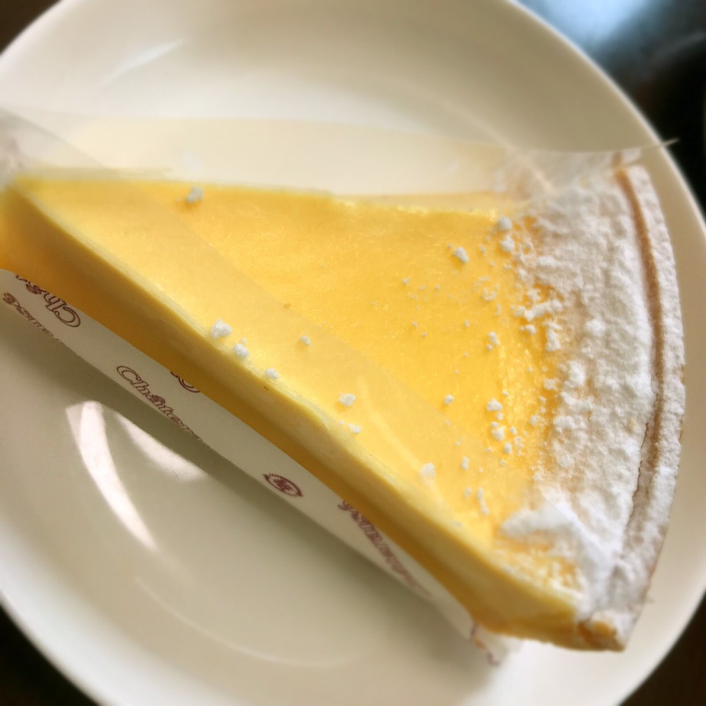 ユーザーが投稿した濃厚ベイクドチーズケーキの写真 - 実際訪問したユーザーが直接撮影して投稿した小名浜スイーツシャトレーゼ イオンモールいわき小名浜店の写真