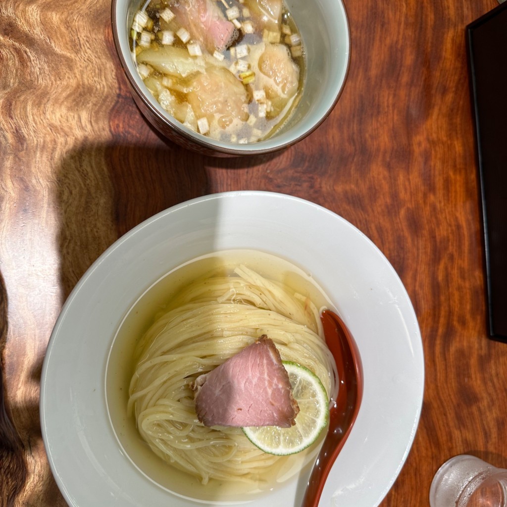 ユーザーが投稿した特製昆布水つけ麺 醤油の写真 - 実際訪問したユーザーが直接撮影して投稿した内神田ラーメン専門店三馬路 東京店の写真