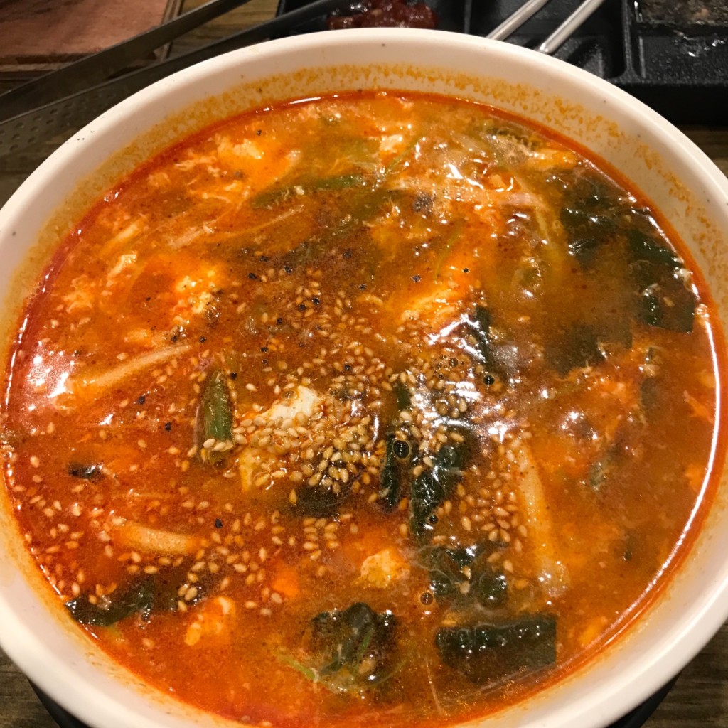 ユーザーが投稿したたんたん麺の写真 - 実際訪問したユーザーが直接撮影して投稿した西新宿定食屋お好みダイニング 八寸八卓の写真