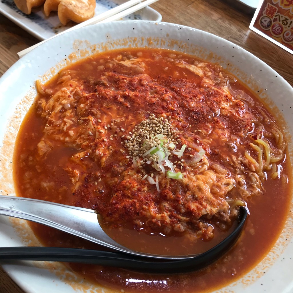 Mamy4さんが投稿した上新城ラーメン専門店のお店麺や 新のすけ/しんのすけの写真