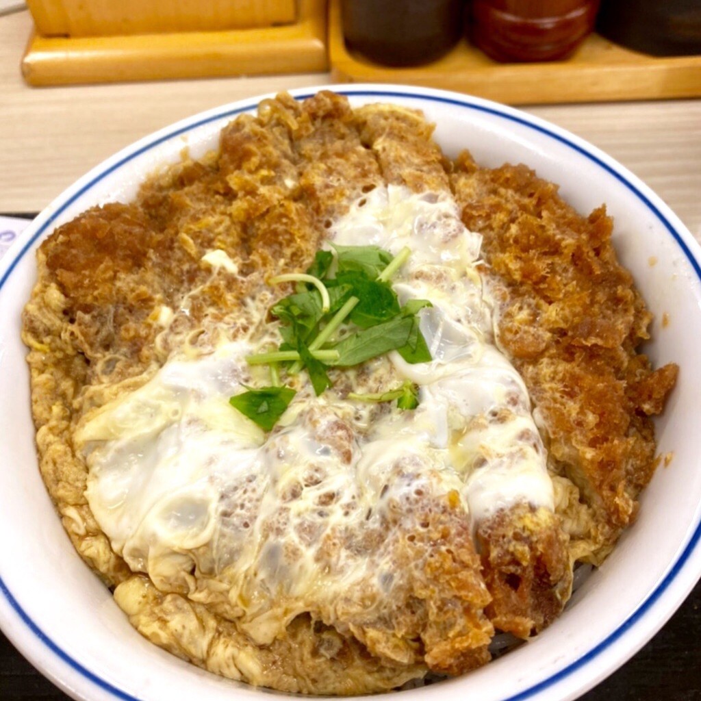 ユーザーが投稿したカツ丼(竹)の写真 - 実際訪問したユーザーが直接撮影して投稿した東松戸とんかつかつや 東松戸駅前店の写真