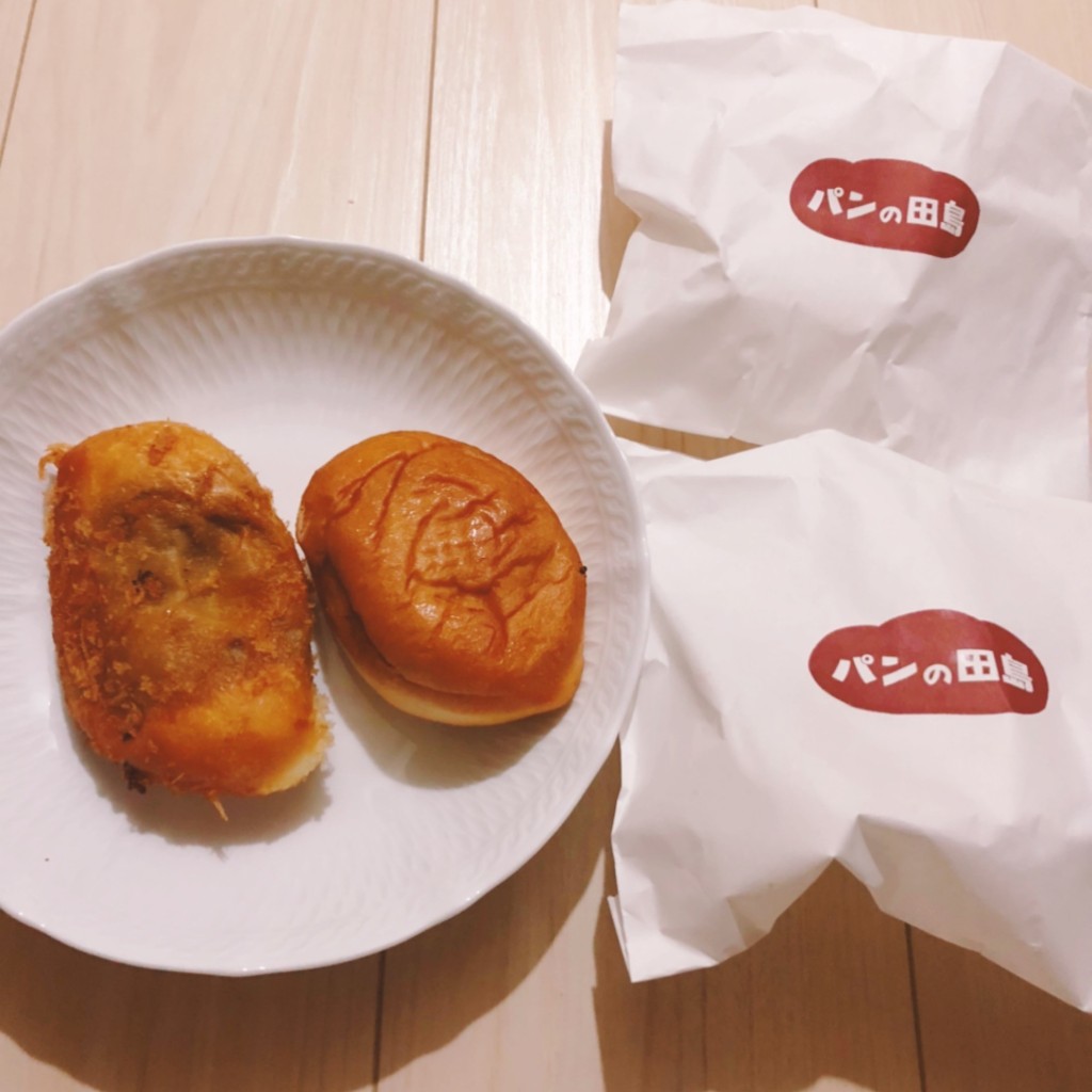 ユーザーが投稿したピロシキの写真 - 実際訪問したユーザーが直接撮影して投稿した浅草ベーカリーパンの田島 浅草ROX店の写真