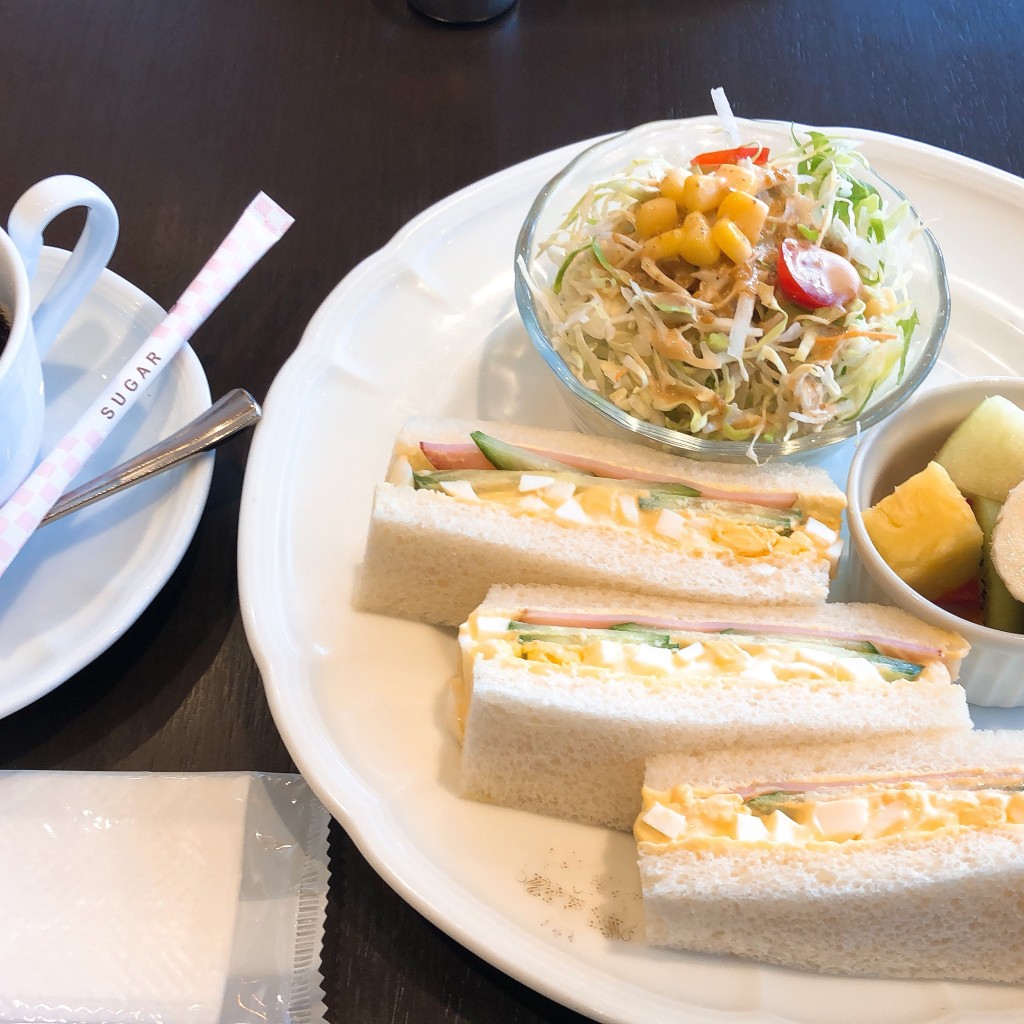ユーザーが投稿したモーニングサンドイッチの写真 - 実際訪問したユーザーが直接撮影して投稿した宝町カフェカフェピーベリーの写真