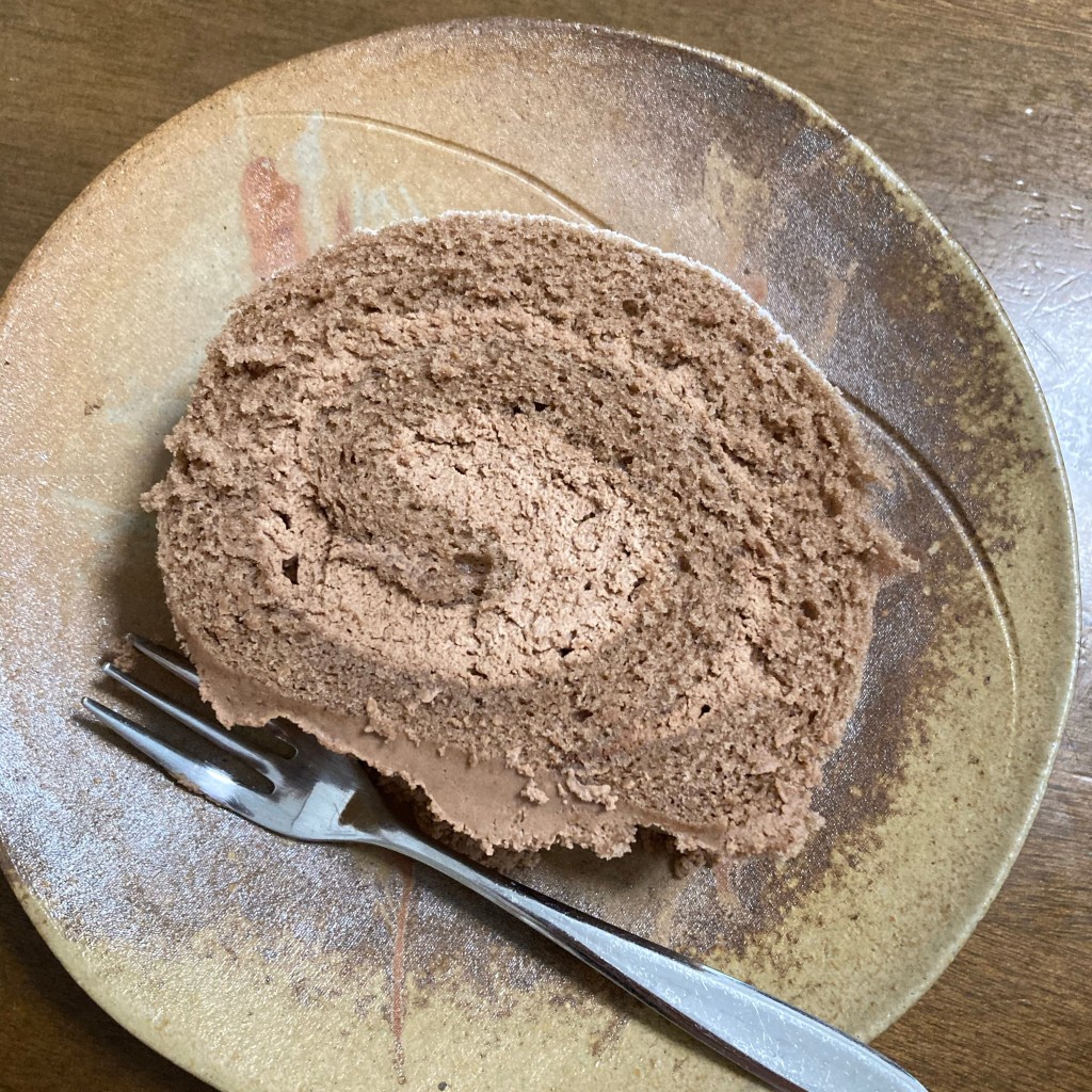 ユーザーが投稿した生チョコロールケーキの写真 - 実際訪問したユーザーが直接撮影して投稿した一宮ケーキパティスリー ジュナの写真