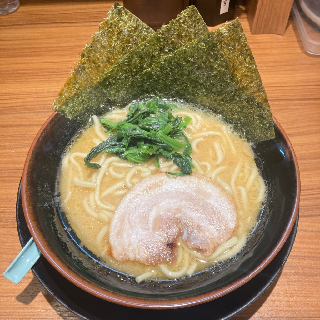 ユーザーが投稿した醤油ラーメンの写真 - 実際訪問したユーザーが直接撮影して投稿した新橋ラーメン専門店壱角家 新橋銀座口店の写真