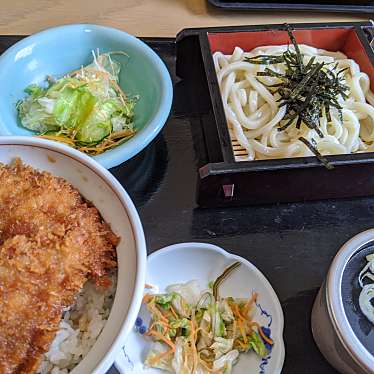 実際訪問したユーザーが直接撮影して投稿した亀貝和食 / 日本料理くいどころ 里味 亀貝店の写真