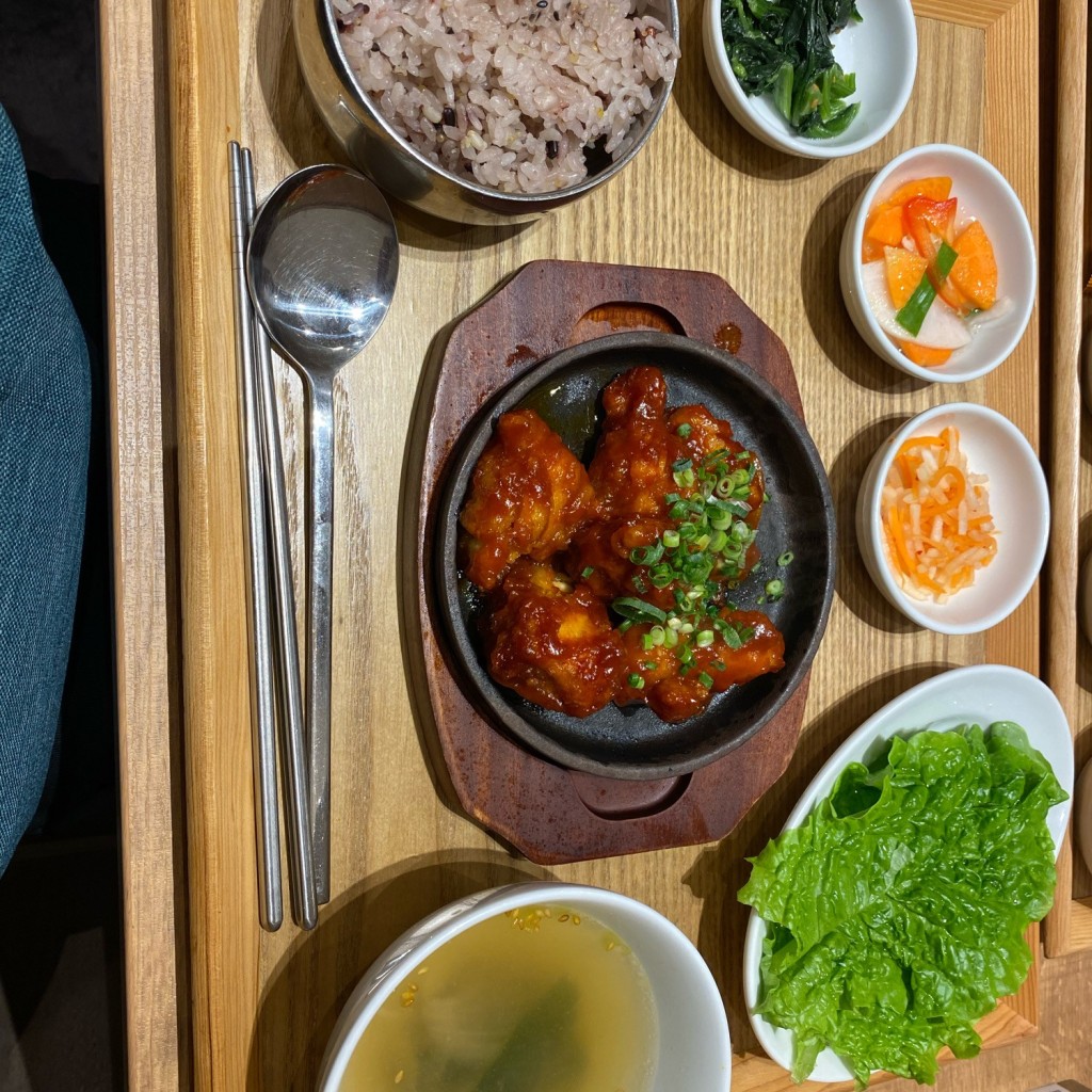 ユーザーが投稿した鉄板ヤンニョムプレートの写真 - 実際訪問したユーザーが直接撮影して投稿した黒山韓国料理VEGEGO オヌレシクタン&CAFE ららぽーと堺店の写真