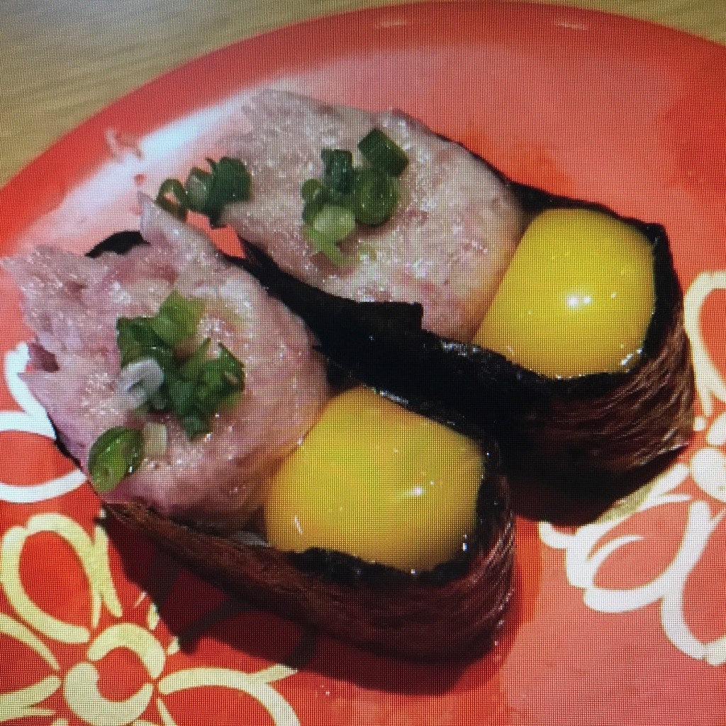 ユーザーが投稿した270円皿の写真 - 実際訪問したユーザーが直接撮影して投稿した中之島回転寿司すしえもん イオンモール神戸南店の写真