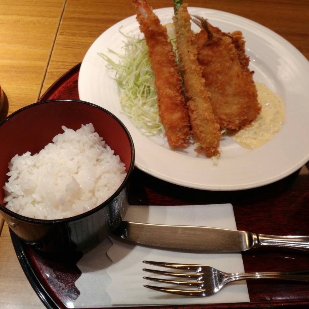 ユーザーが投稿したミックスフライ定食の写真 - 実際訪問したユーザーが直接撮影して投稿した南幸和食 / 日本料理中村孝明 YOKOHAMAの写真