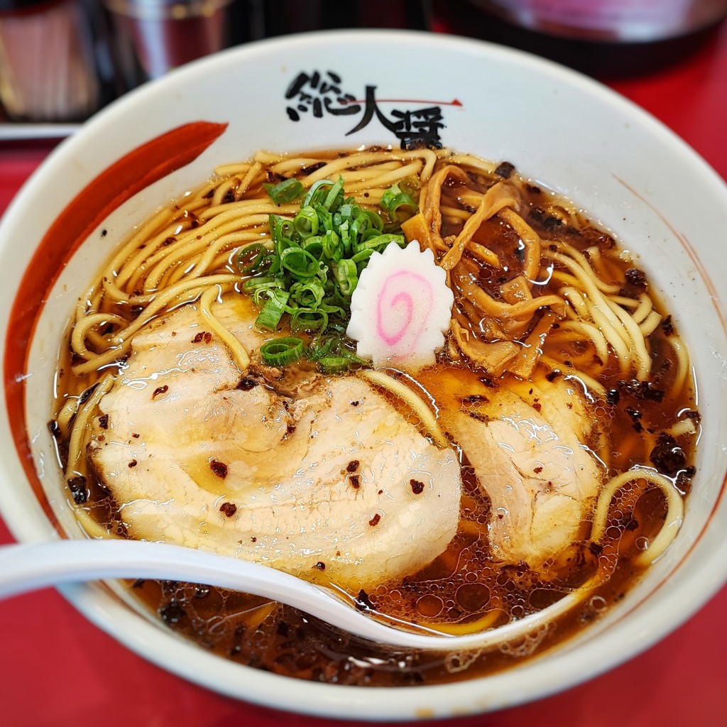 m44akaさんが投稿した浮田ラーメン専門店のお店総大醤/ソウダイショウの写真