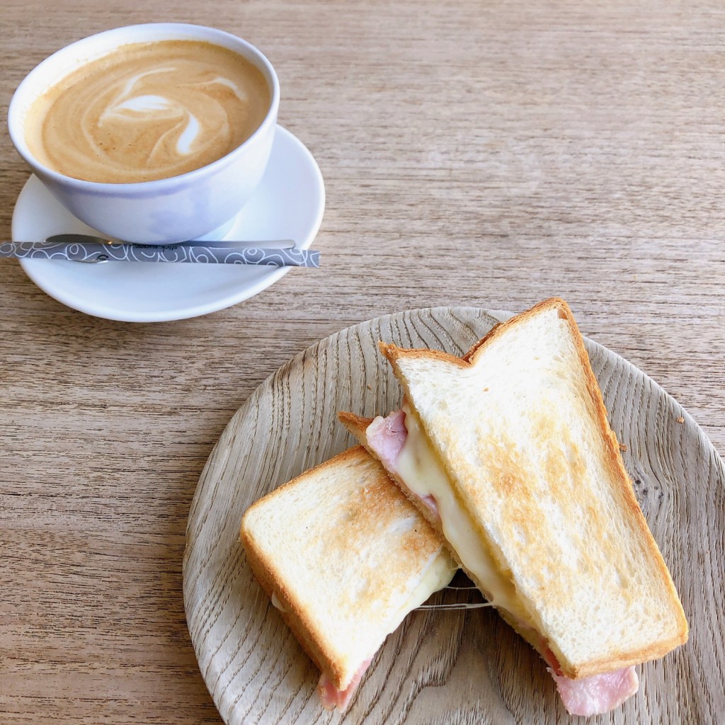 ユーザーが投稿したハムチーズサンドの写真 - 実際訪問したユーザーが直接撮影して投稿した北浜カフェモトコーヒーの写真