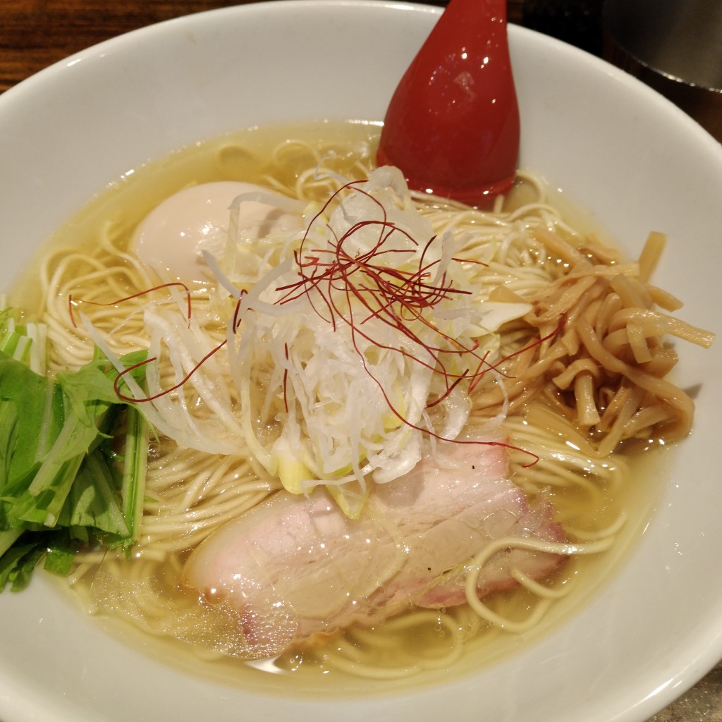 ユーザーが投稿した塩ラーメンの写真 - 実際訪問したユーザーが直接撮影して投稿した西新宿ラーメン専門店麺屋 翔 西新宿本店の写真