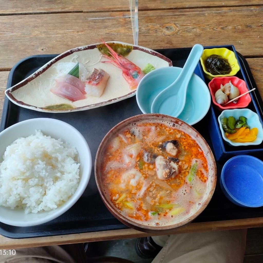 ユーザーが投稿したあんこう汁定食(刺身付)の写真 - 実際訪問したユーザーが直接撮影して投稿した能生小泊魚介 / 海鮮料理味千汐路番屋の写真