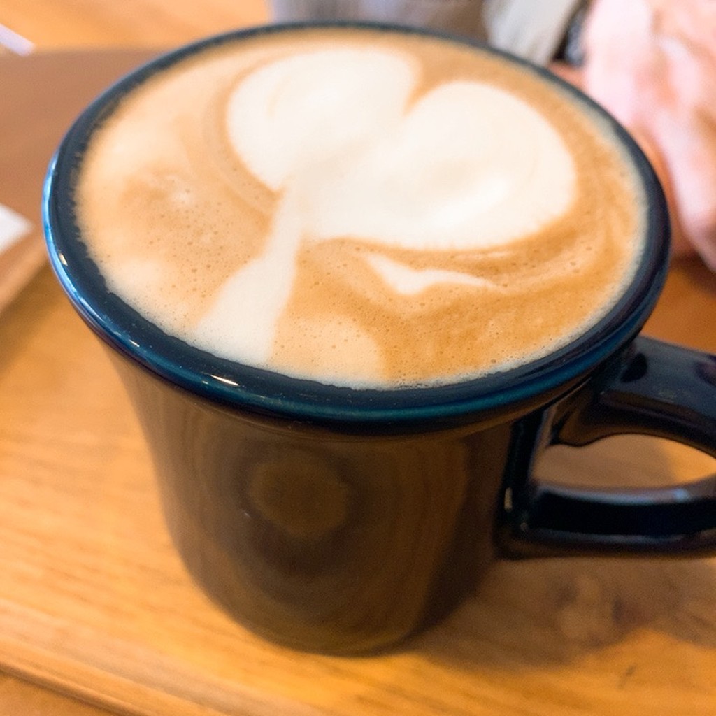ユーザーが投稿したカフェラテの写真 - 実際訪問したユーザーが直接撮影して投稿した中和泉コーヒー専門店K.Base Roastery Lab.の写真