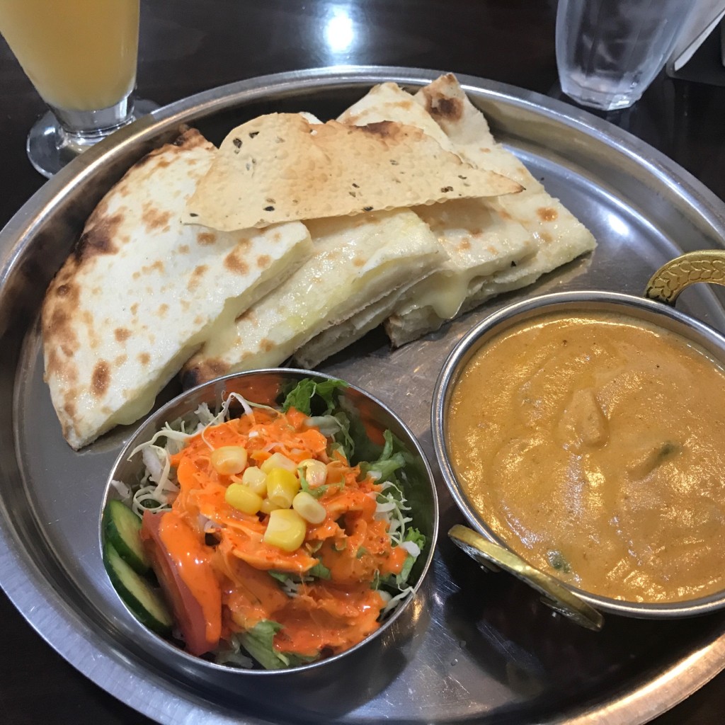 ユーザーが投稿したチーズナンセットの写真 - 実際訪問したユーザーが直接撮影して投稿した筥松インド料理ドマドマの写真