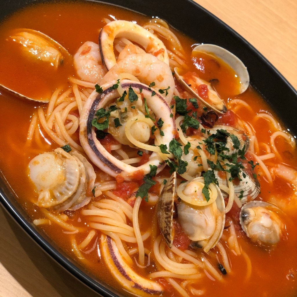 ユーザーが投稿した海の幸辛口トマトスープの写真 - 実際訪問したユーザーが直接撮影して投稿した宮町イタリアン和ぱすた ぽぽらまーま ララガーデン川口店の写真