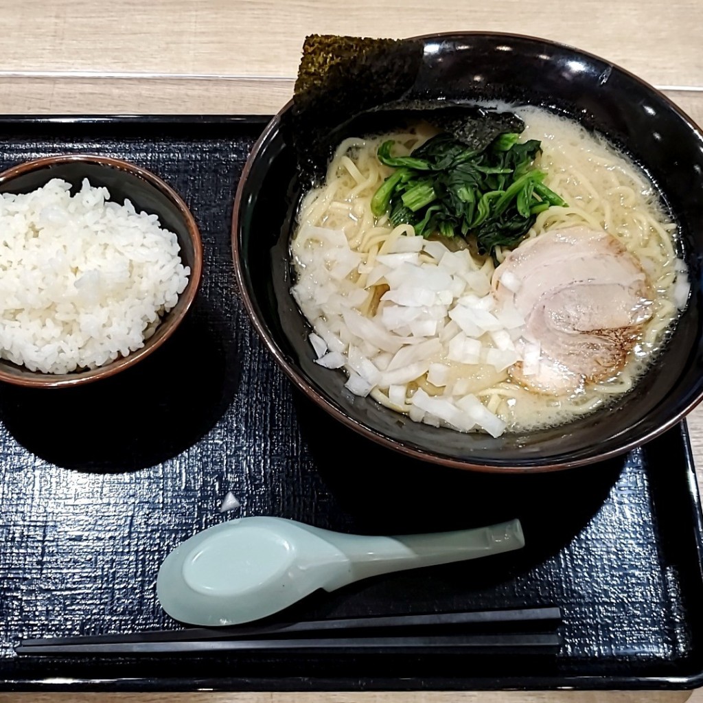 ユーザーが投稿したBセット塩(ラーメン+ライス)の写真 - 実際訪問したユーザーが直接撮影して投稿した西新井栄町ラーメン専門店壱角家 アリオ西新井店の写真