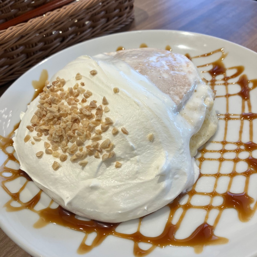 ユーザーが投稿したクリームパンケーキの写真 - 実際訪問したユーザーが直接撮影して投稿した浅間町カフェ高倉町珈琲 大宮店の写真