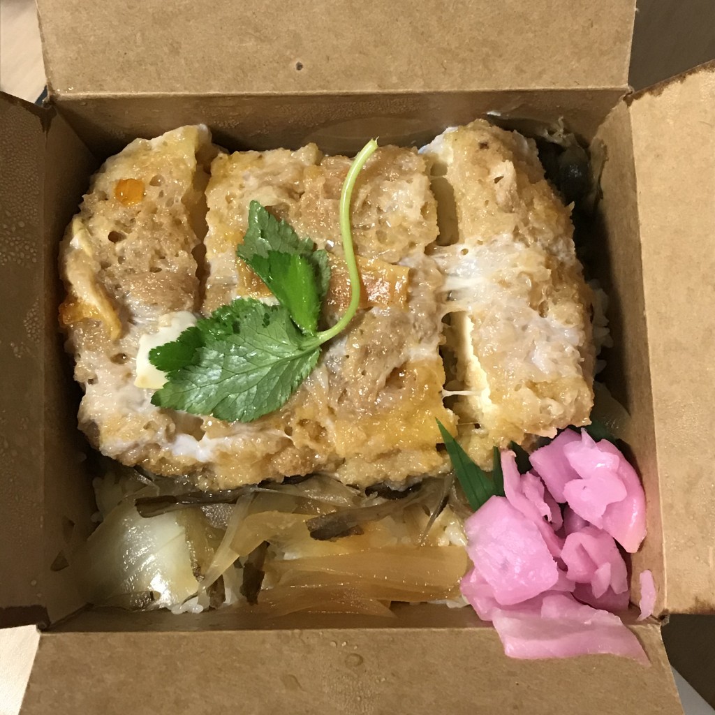 ユーザーが投稿した豆富カツ丼の写真 - 実際訪問したユーザーが直接撮影して投稿した上野公園懐石料理 / 割烹韻松亭の写真