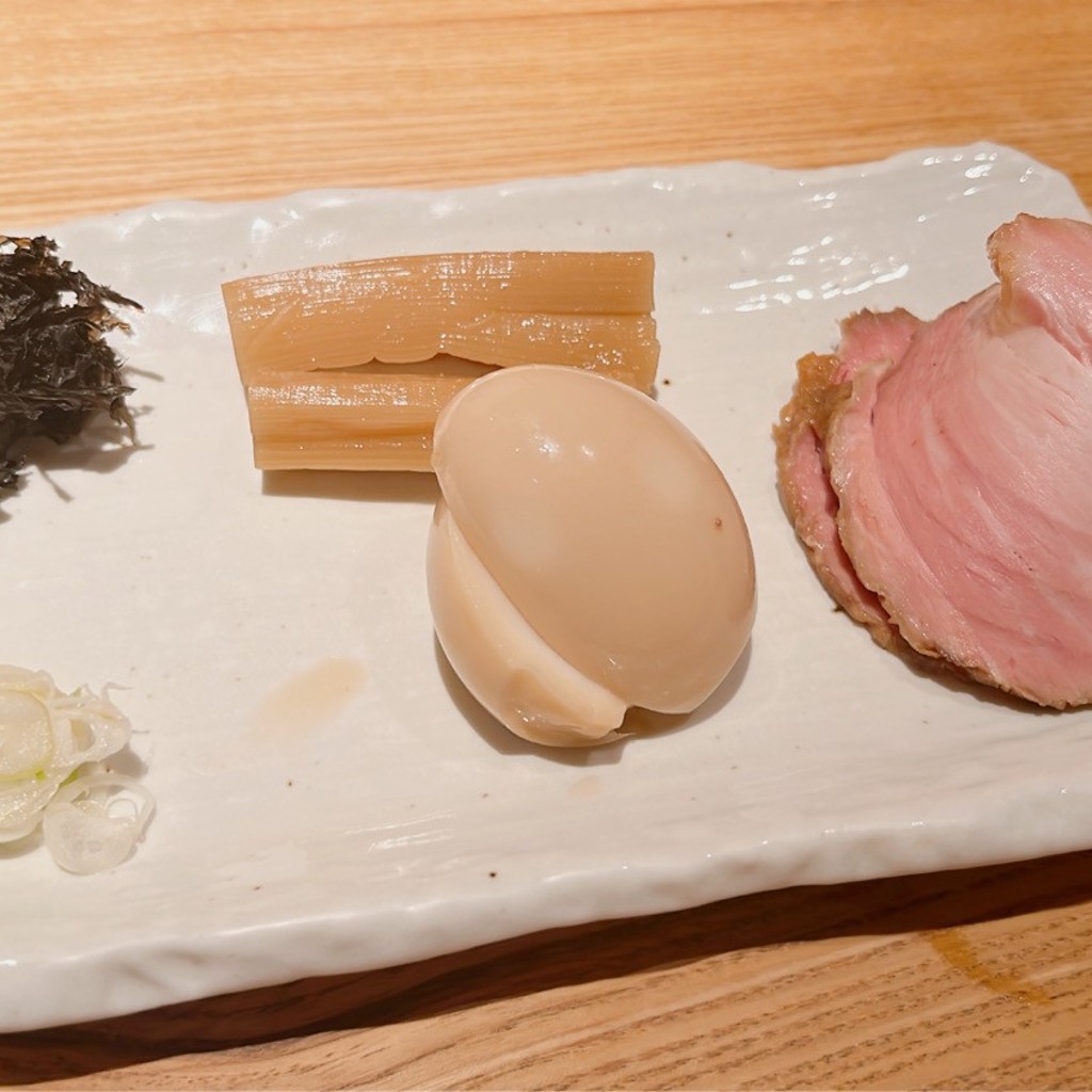 さえいちごさんが投稿した朝日本町ラーメン / つけ麺のお店貧瞋癡/トンジンチの写真