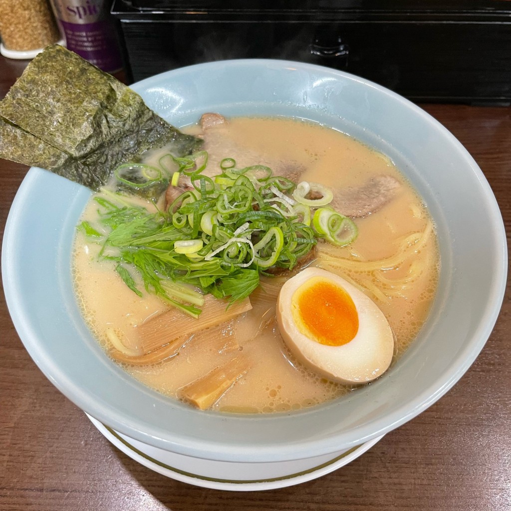 匿命係さんが投稿した磯路ラーメン / つけ麺のお店鶏白湯ラーメン らくらく亭/トリパイタンラーメンラクラクテイの写真