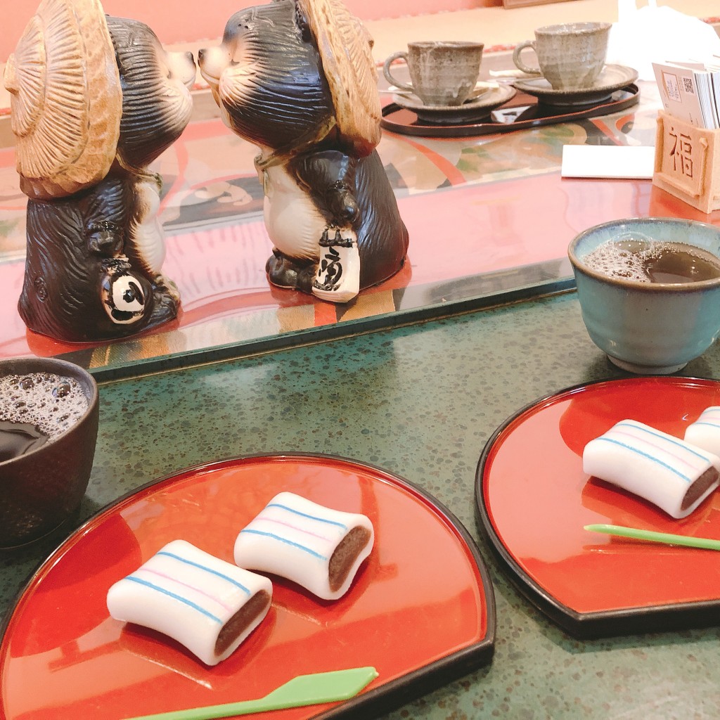 ユーザーが投稿したお抹茶セットの写真 - 実際訪問したユーザーが直接撮影して投稿した多賀和菓子糸切餅 元祖莚寿堂本舗の写真