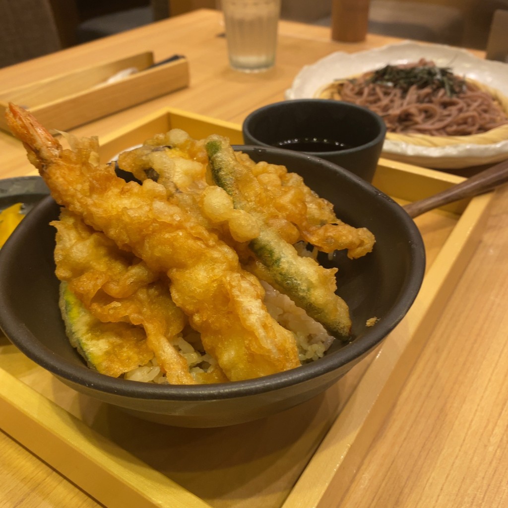 ユーザーが投稿した天丼と五穀麺セットの写真 - 実際訪問したユーザーが直接撮影して投稿した池尻定食屋五穀 イオンモール伊丹昆陽店の写真