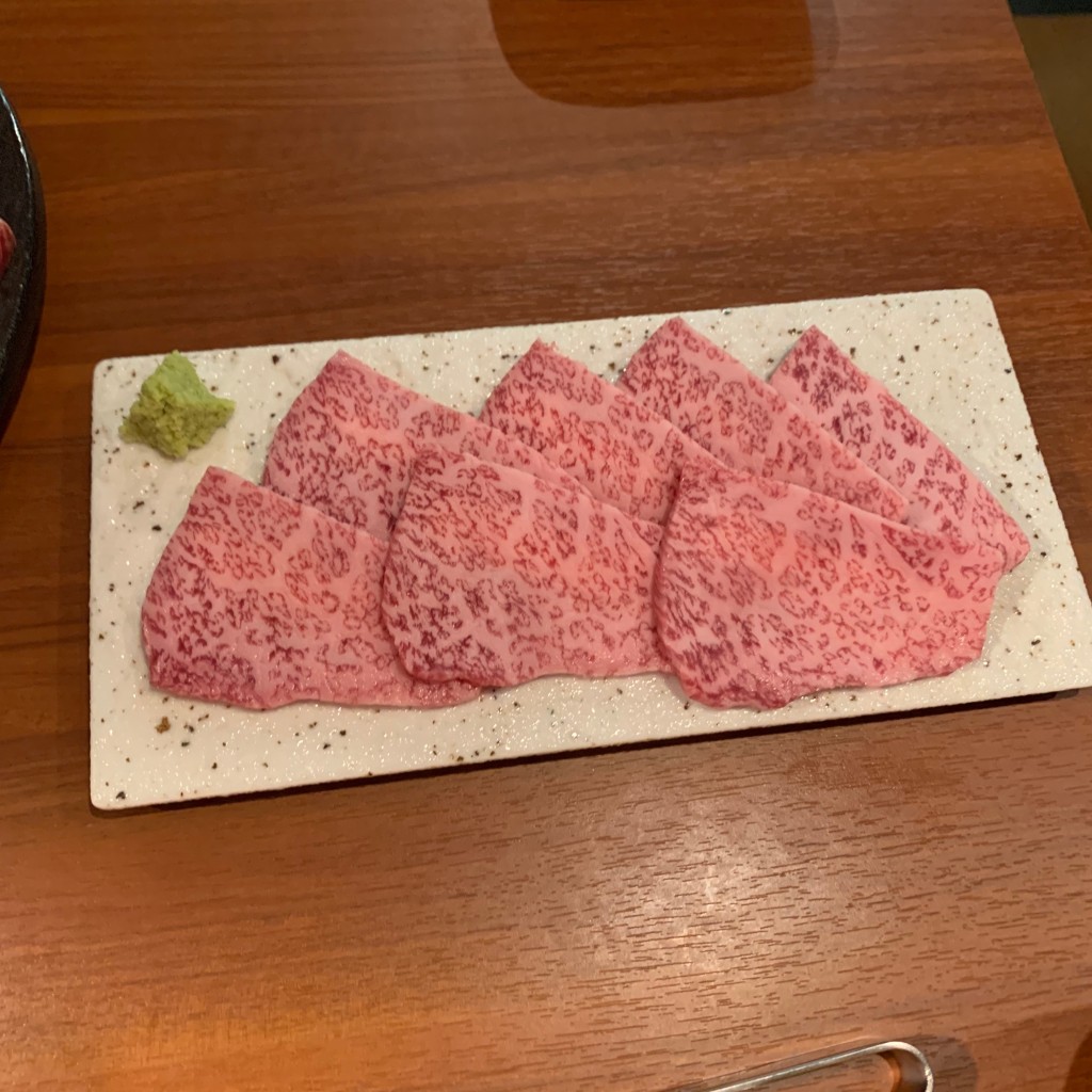 たかさんだすさんが投稿した根岸町ホルモンのお店炭火焼肉 ホルモン焼 誠の写真