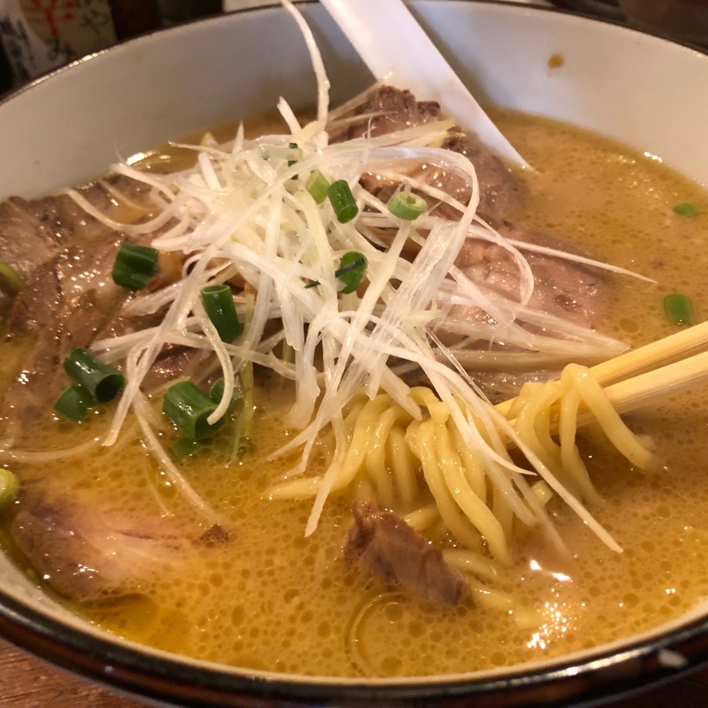 武蔵野多摩ラーメンさんさんが投稿した鈴木町ラーメン専門店のお店横濱家 小平店/よこはまやの写真