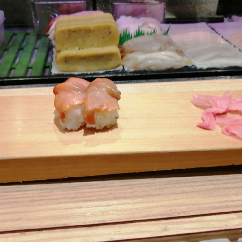 ユーザーが投稿した赤貝の写真 - 実際訪問したユーザーが直接撮影して投稿した難波寿司すしまる なんばウォーク店の写真