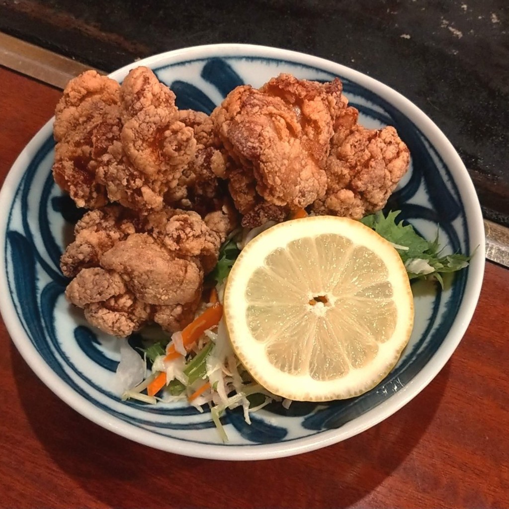 ユーザーが投稿した若鶏の唐揚げの写真 - 実際訪問したユーザーが直接撮影して投稿した田隈お好み焼きとみ家の写真