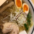 くろおび塩ラーメン - 実際訪問したユーザーが直接撮影して投稿した西新橋ラーメン専門店利尻昆布ラーメン くろおびの写真のメニュー情報