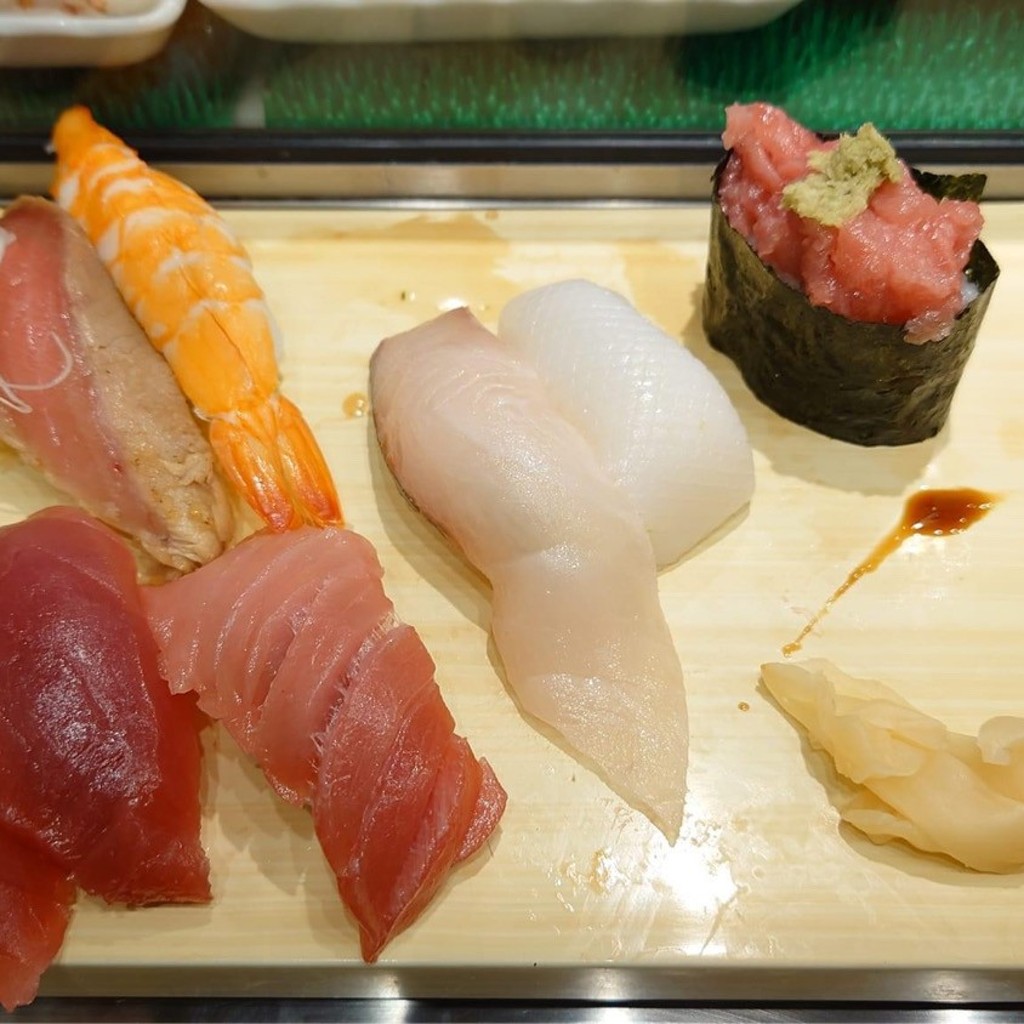 ユーザーが投稿したお寿司の写真 - 実際訪問したユーザーが直接撮影して投稿した西池袋寿司立喰美登利 エチカ池袋店の写真