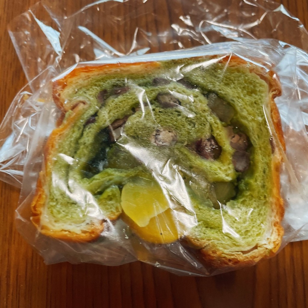 ユーザーが投稿した抹茶お宝パン1/2の写真 - 実際訪問したユーザーが直接撮影して投稿した新町ベーカリーポンパドウル 千葉店の写真