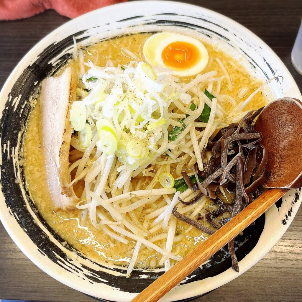 ユーザーが投稿した特選白味噌ラーメンの写真 - 実際訪問したユーザーが直接撮影して投稿した東道野辺ラーメン / つけ麺和ッ 船橋店の写真