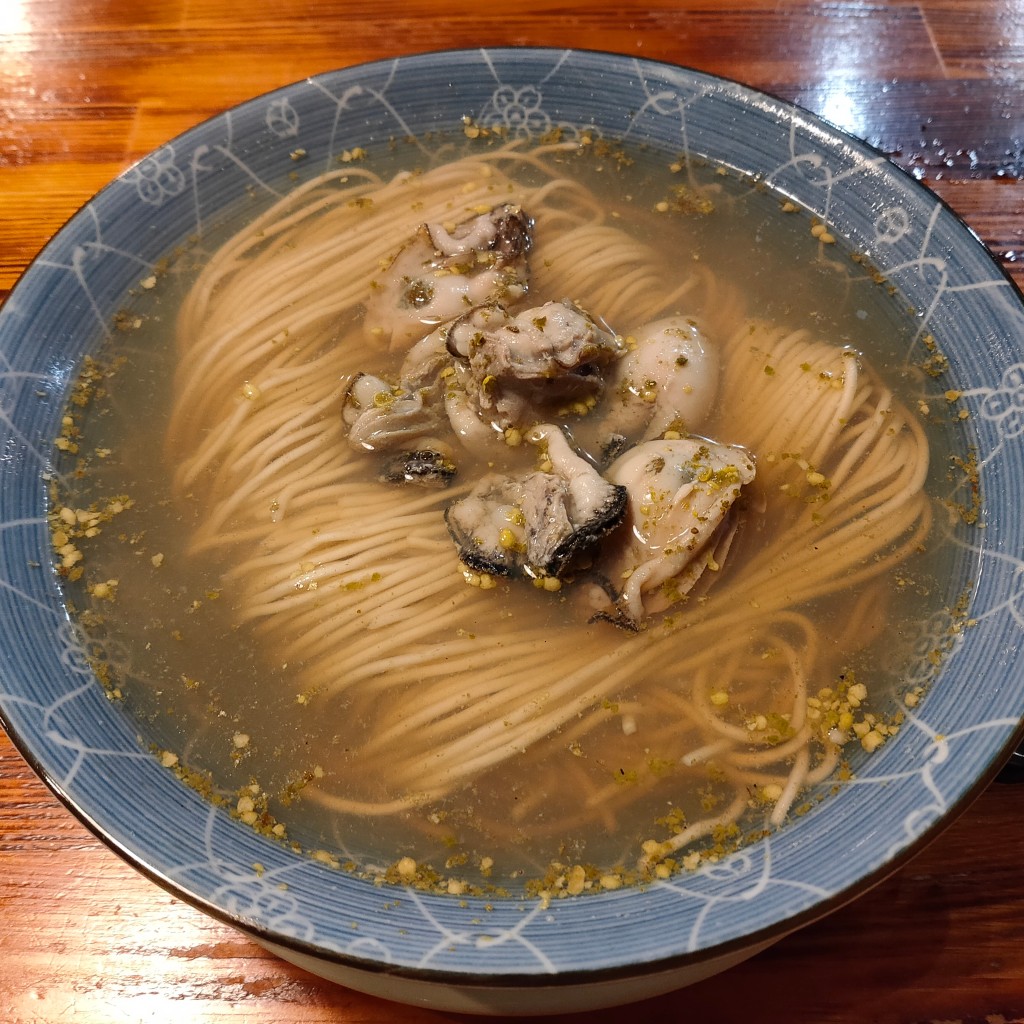 ユーザーが投稿した牡蠣山椒ラーメンの写真 - 実際訪問したユーザーが直接撮影して投稿した梅丘ラーメン専門店SHIBASAKITEI+の写真