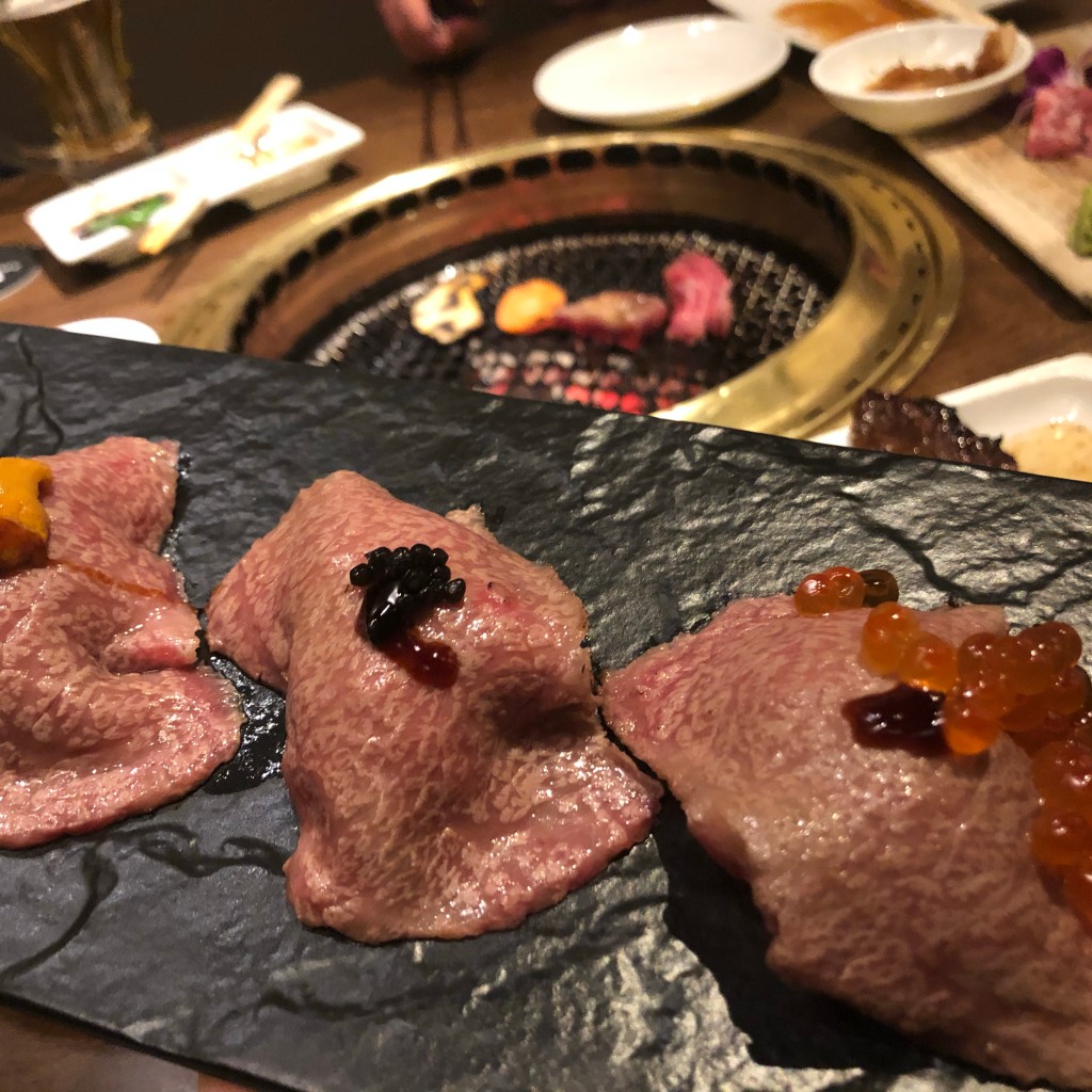 ユーザーが投稿した和牛贅沢寿司の写真 - 実際訪問したユーザーが直接撮影して投稿した歌舞伎町焼肉和牛焼肉 ブラックホール 歌舞伎町本店の写真