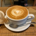 CafeLatte - 実際訪問したユーザーが直接撮影して投稿した本町コーヒー専門店THOUSAND COFFEEの写真のメニュー情報