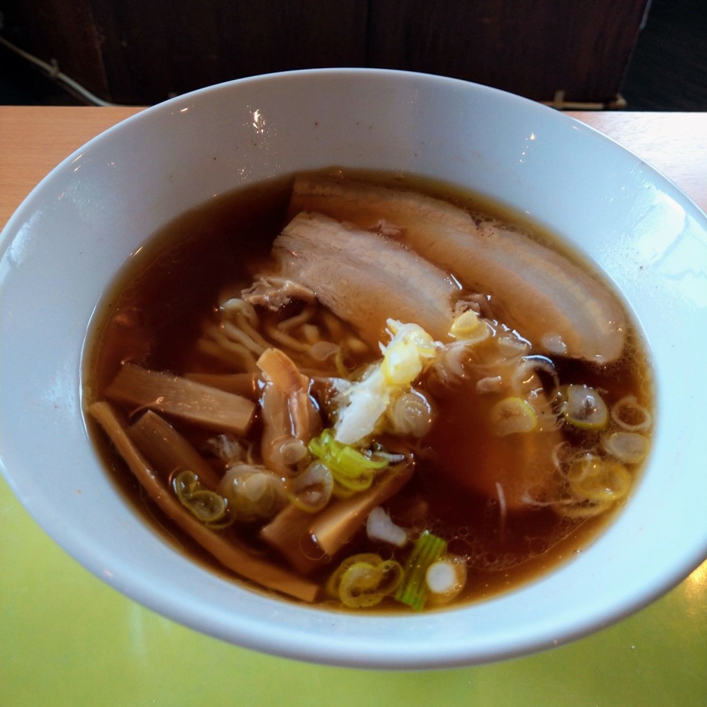 ユーザーが投稿したDeco醤油ラーメンの写真 - 実際訪問したユーザーが直接撮影して投稿した桧原パスタブナブナの写真