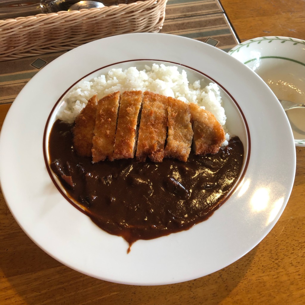 ユーザーが投稿したカツカレーの写真 - 実際訪問したユーザーが直接撮影して投稿した高根町清里洋食清泉寮 新館レストランの写真